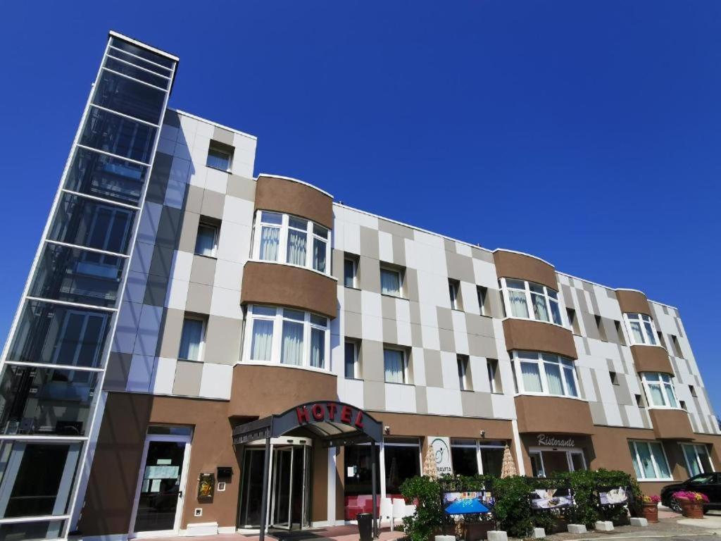 Hotel Formula Int. & Puravita Spa Розолина Экстерьер фото