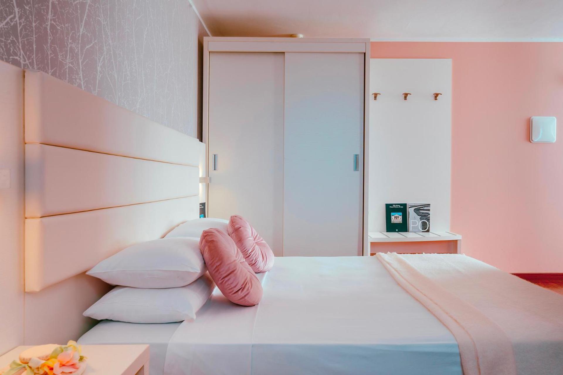 Hotel Formula Int. & Puravita Spa Розолина Экстерьер фото