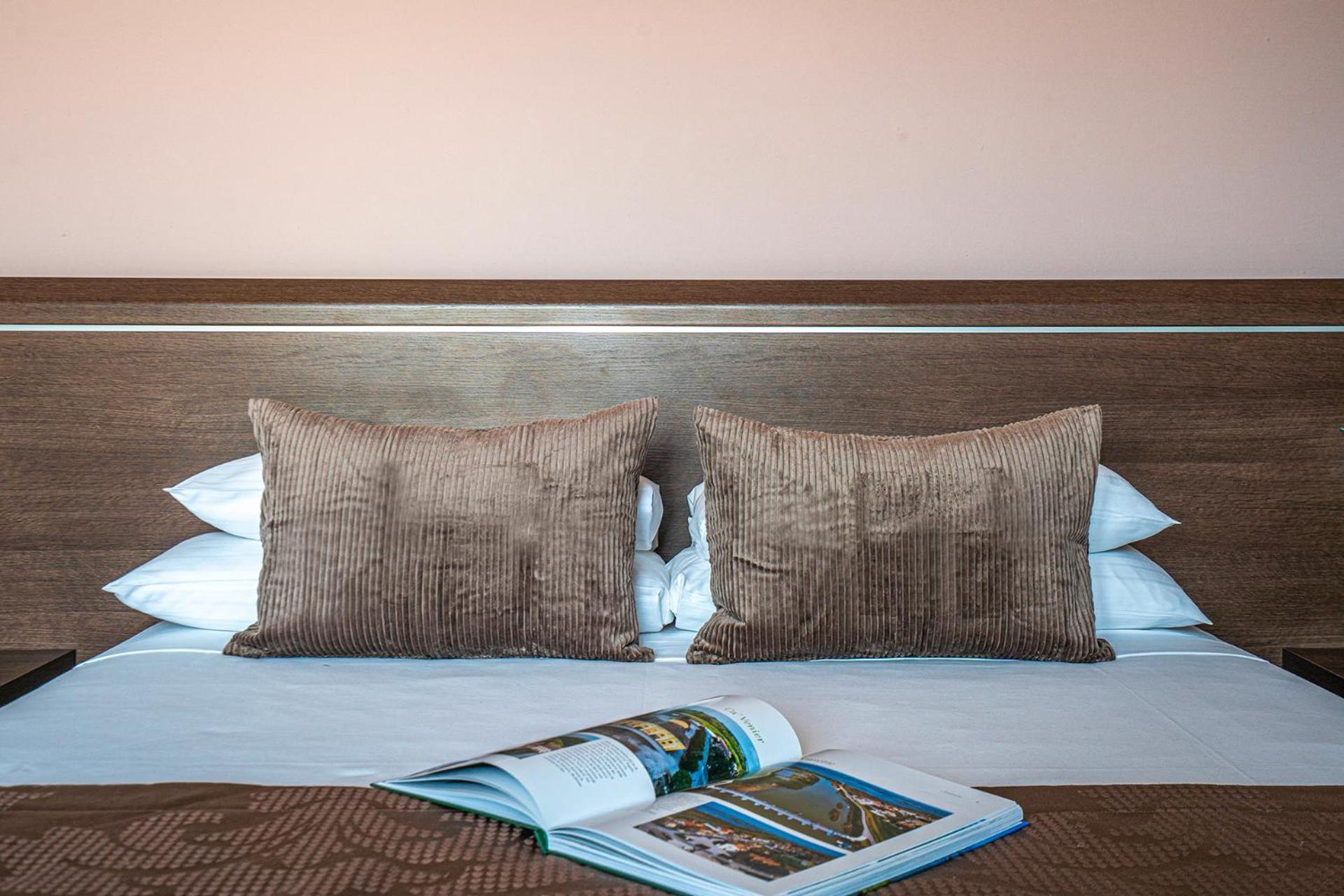 Hotel Formula Int. & Puravita Spa Розолина Экстерьер фото