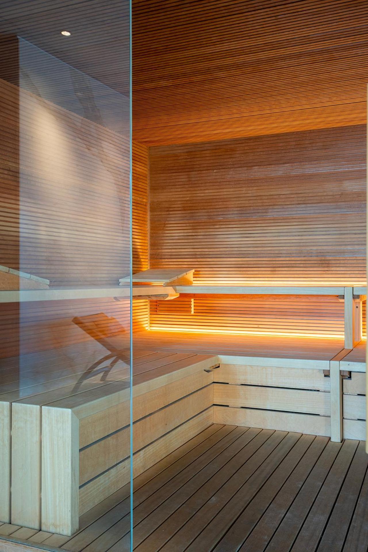 Hotel Formula Int. & Puravita Spa Розолина Экстерьер фото