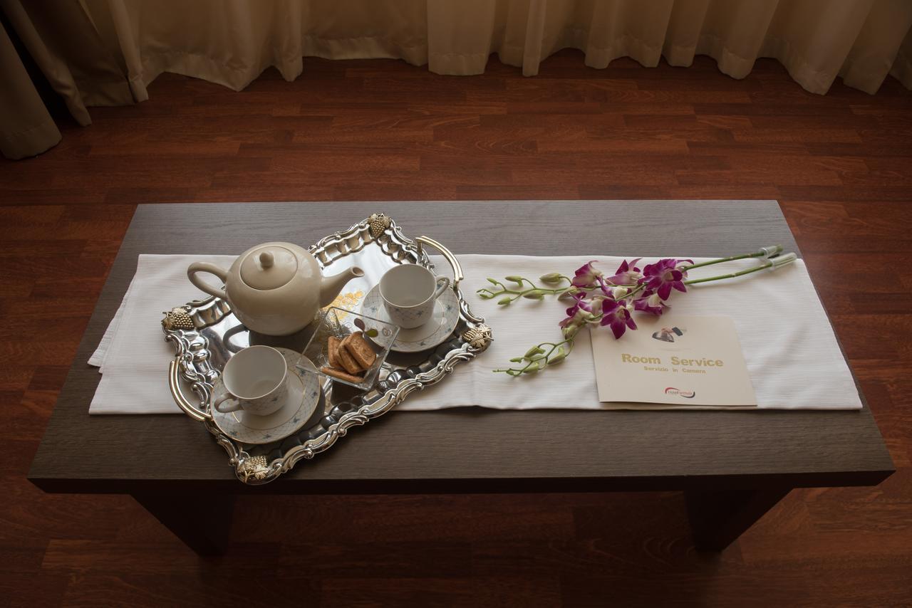 Hotel Formula Int. & Puravita Spa Розолина Экстерьер фото